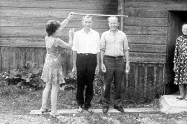 reminiscences-of-a-journey-to-lithuania-jonas-mekas.jpg