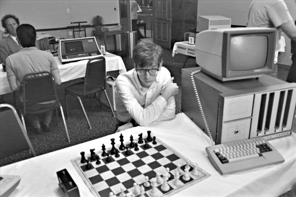 computer-chess-andrew-bujalski-02.jpg
