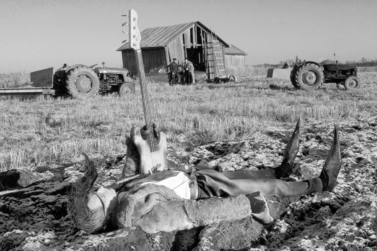 leningrad-cowboys-go-america-aki-kaurismaki.jpg