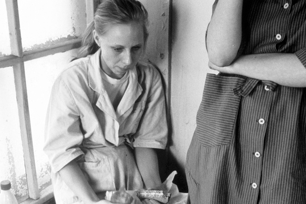 the-match-factory-girl-aki-kaurismaki.jpg