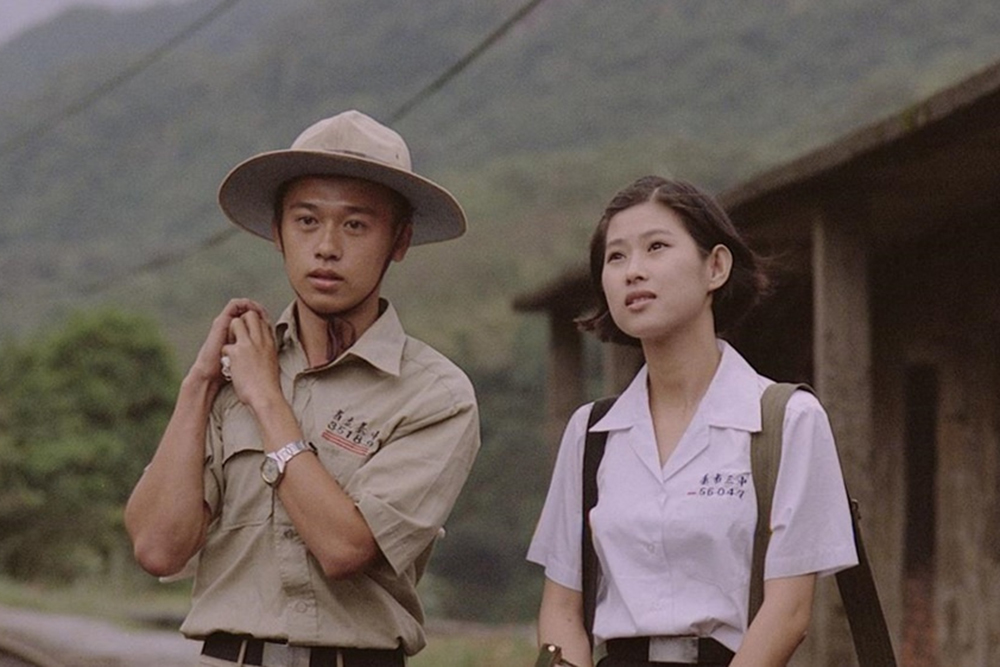 dust-in-the-wind-hou-hsiao-hsien.jpg