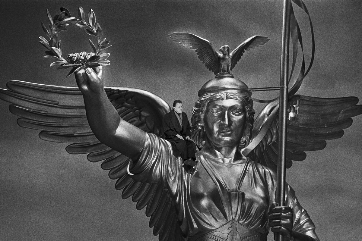 wings-of-desire-wim-wenders.jpg