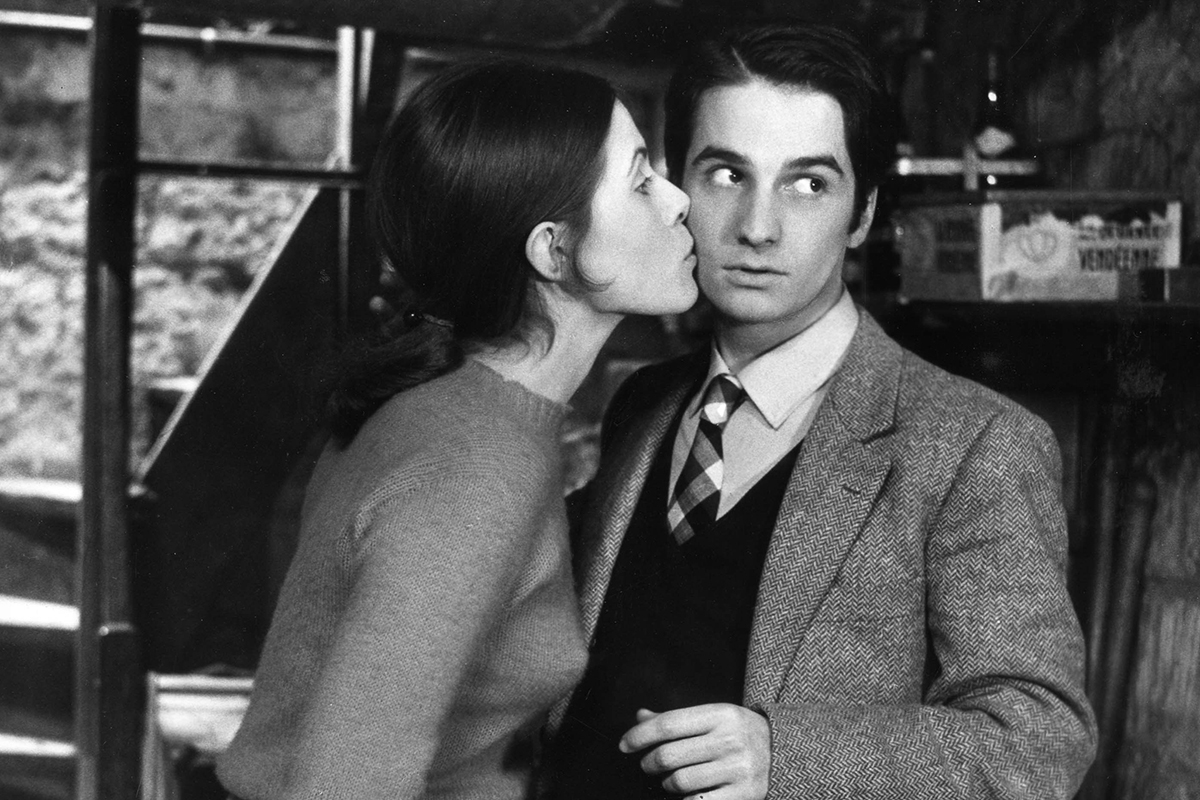 stolen-kisses-francois-truffaut.jpg