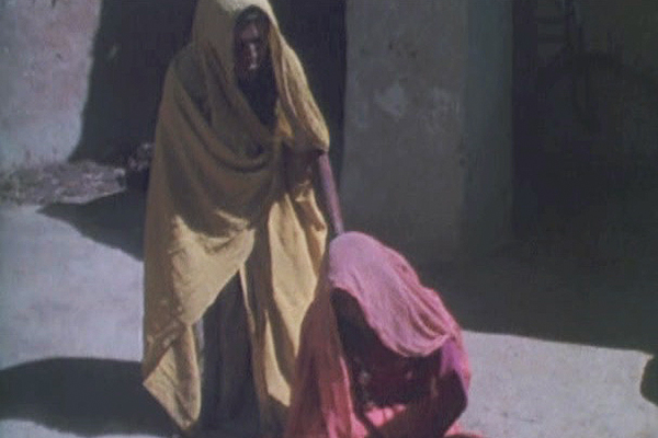 eyes-of-stone-nilita-vachani.jpg