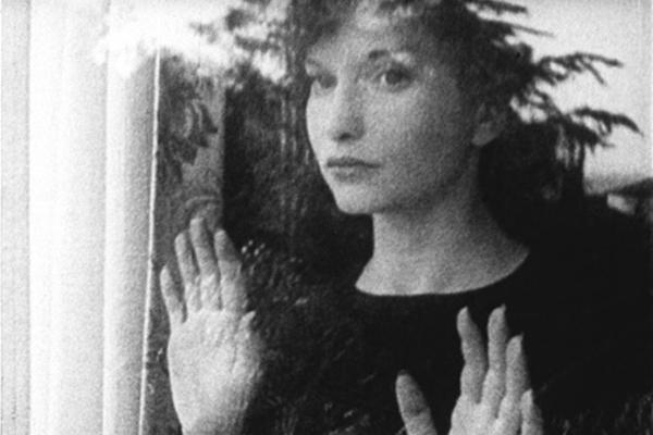 meshes-of-the-afternoon-maya-deren-3.jpg
