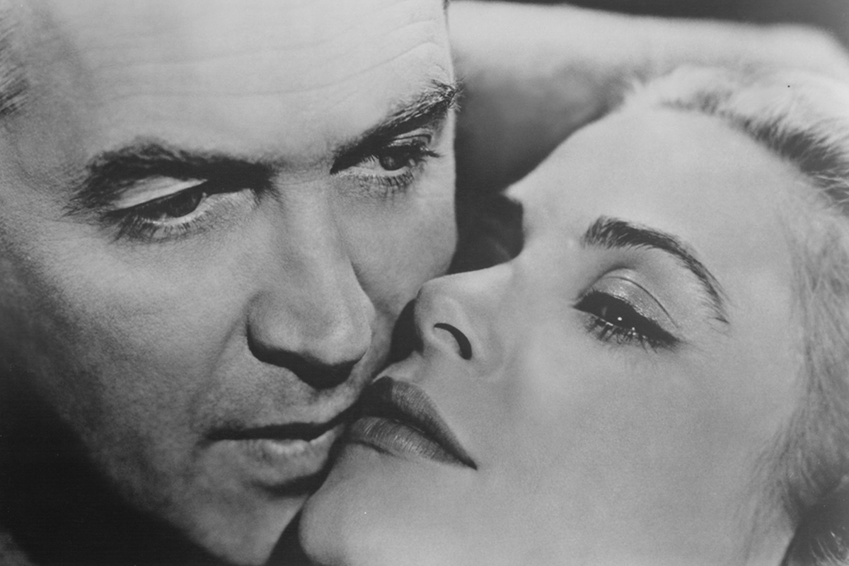 rear-window-alfred-hitchcock.jpg