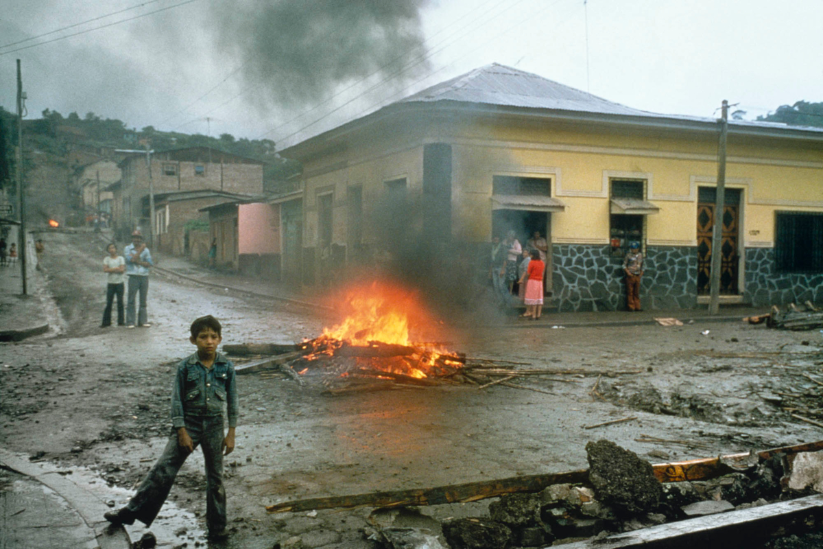nicaragua-susan-meiselas.jpg