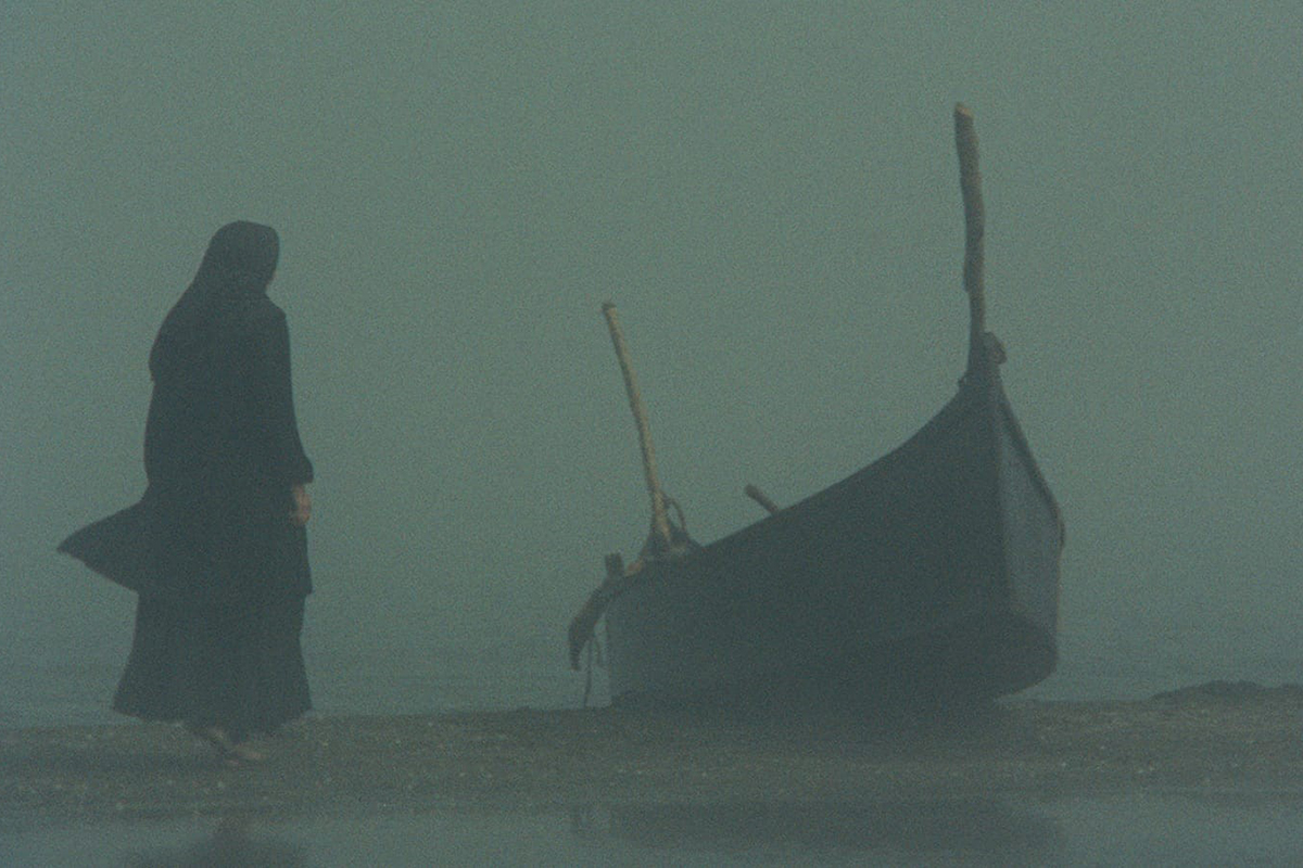 the-stranger-and-the-fog-bahram-beyzaie.jpg
