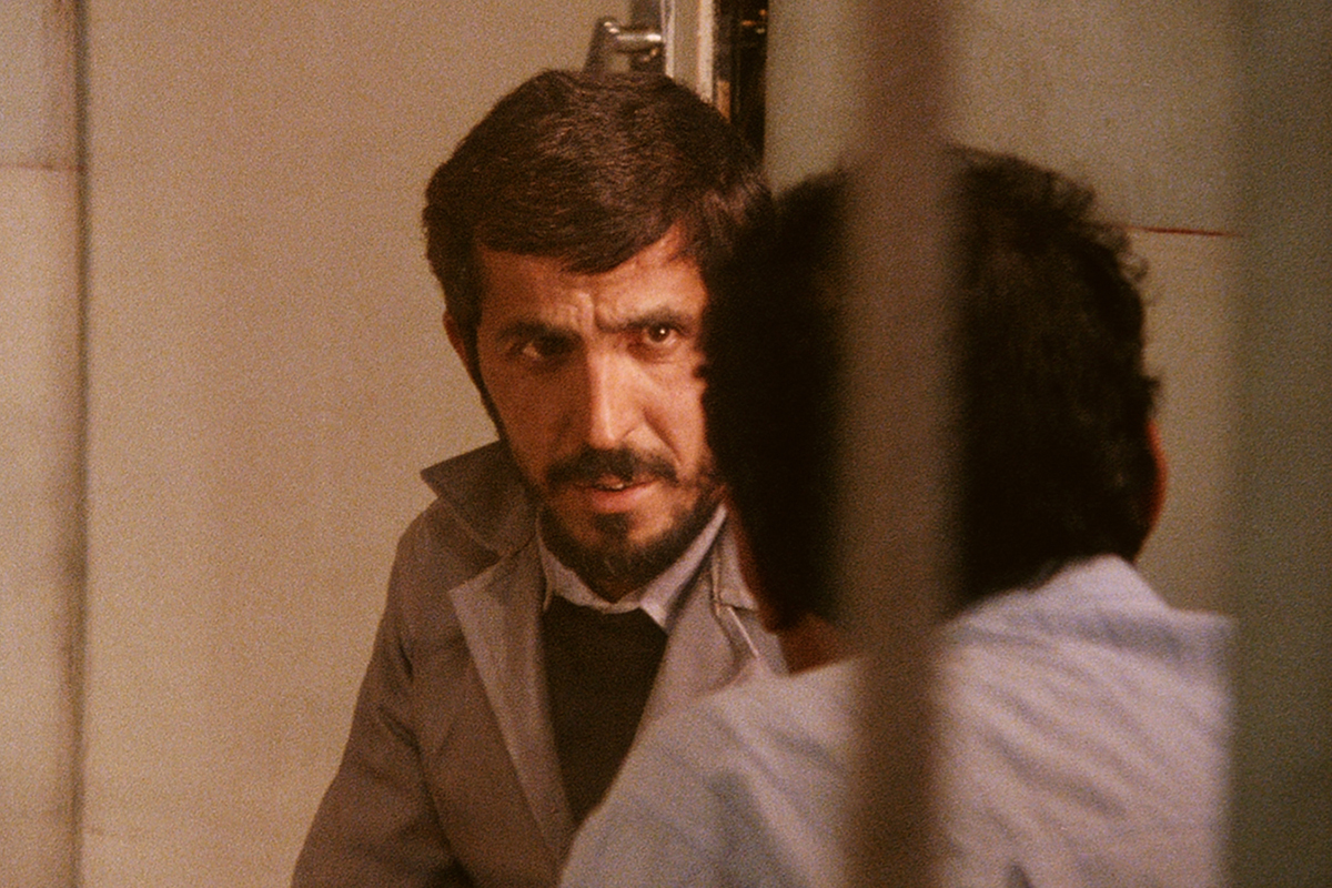close-up-abbas-kiarostami-3.jpg