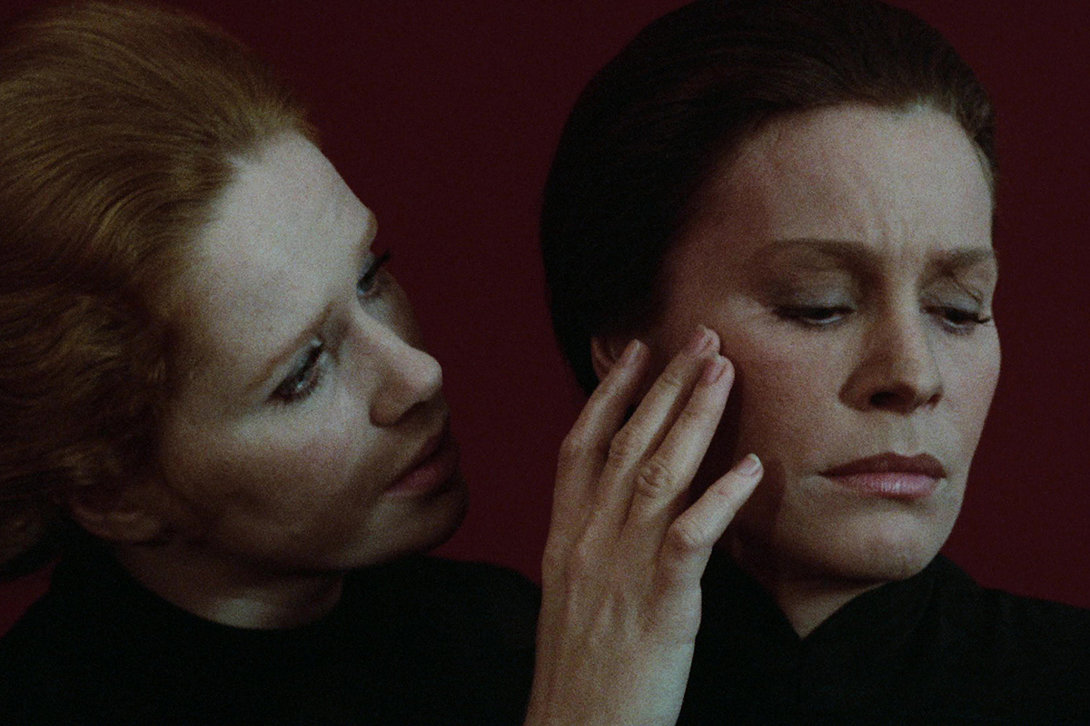 cries-and-whispers-ingmar-bergman-2.jpg